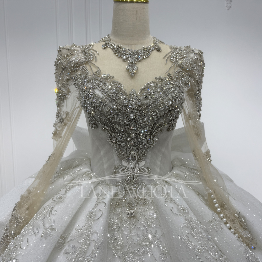 Women'S Formal Wear Wedding - Luxury Wedding Dress With Long Sleeves