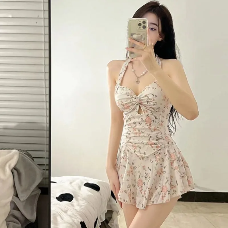 sexy Korean fashion conservati - Young Women'S Formal Wear 评论和价格